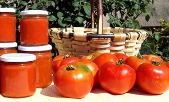 Platos con tomate. Conservas de tomate la alternativa más natural para una dieta sana. Recetas con tomates
