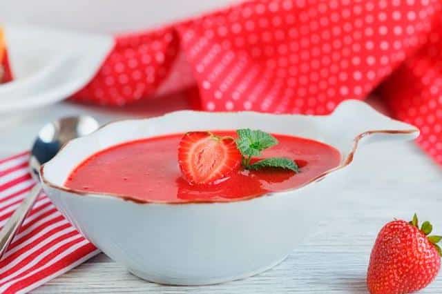 Portada gazpacho dulce de fresas y tomate