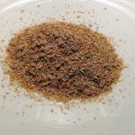 El salvado de trigo te aportará un extra de fibra en tu dieta online. Su uso es como el de cualquier cereal. Cocina vegetariana