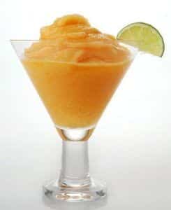 Estos postres ricos y sanos, protegen tu dieta y así no coges peso en las fiestas. Sorbete de mandarina.