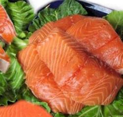 Superalimentos o superfoods de moda. Tienen propiedades antioxidantes y depurativas, refuerzan tus defensas y te mantienen joven como el salmón salvaje