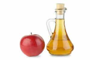 El vinagre de manzana no es uno de los alimentos probióticos como tal pero su composición sí, debido a la fermentación de la manzana que tiene pectina.