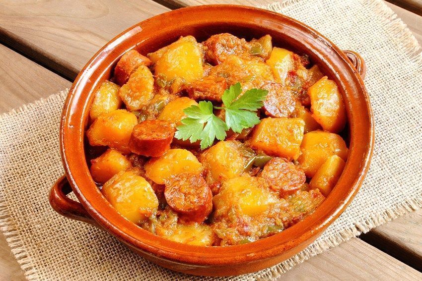 Las tapas más saludables de España. La Rioja, patatas a la riojana