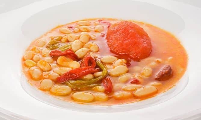Las tapas más saludables de España. La Rioja, pochas a la riojana