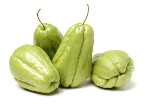 Frutas exóticas que seguramente desconocías y que puedes añadir a tu dieta diaria. Chayote